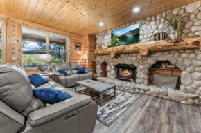 Deer Valley Luxury Condo, Comstock Lodge, 2 Bedroom - Walk to Lifts, Private Hot Tub, Amazing Views